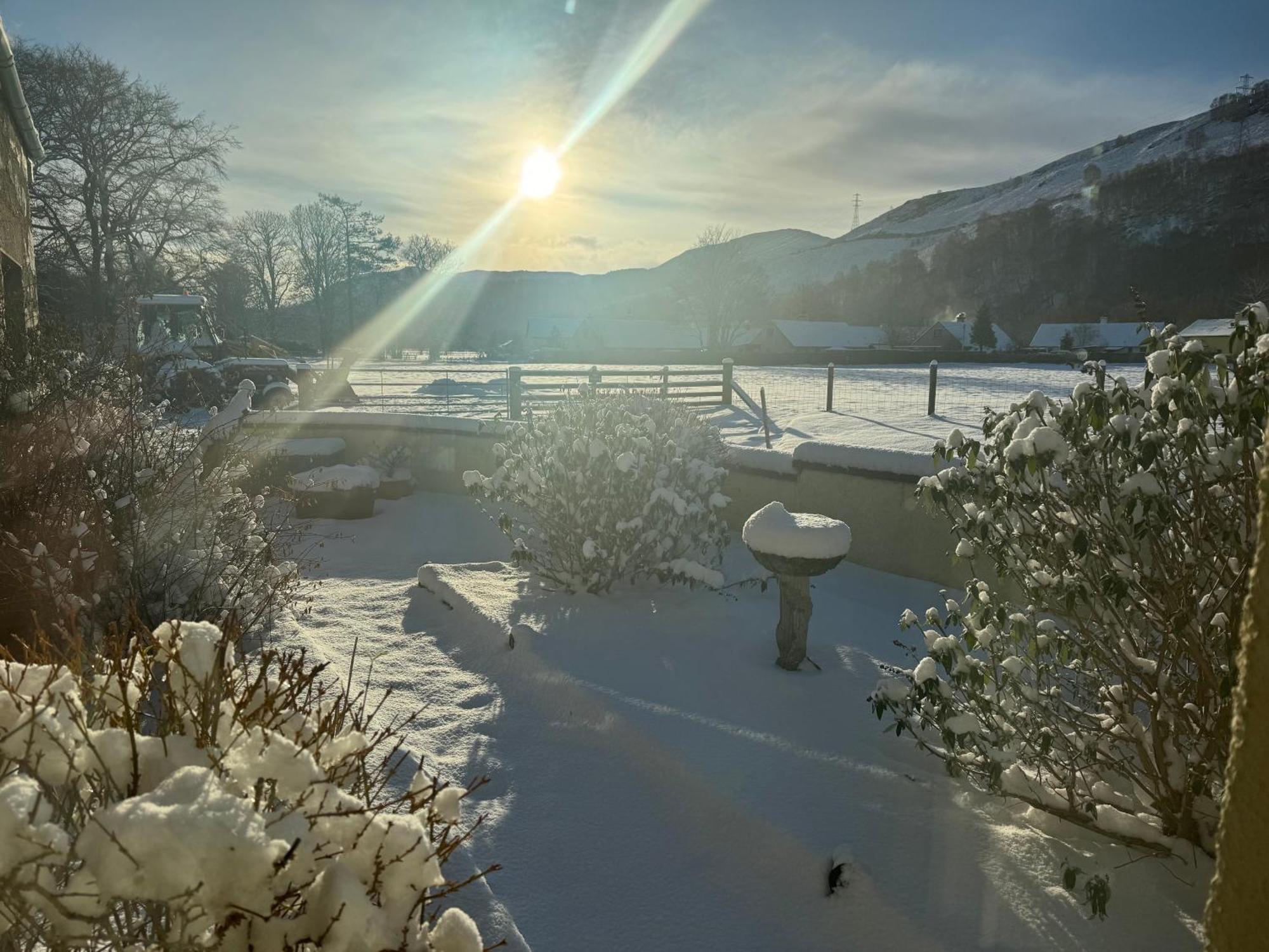 Rosemount Bothy - Highland Cottage ガーブ エクステリア 写真