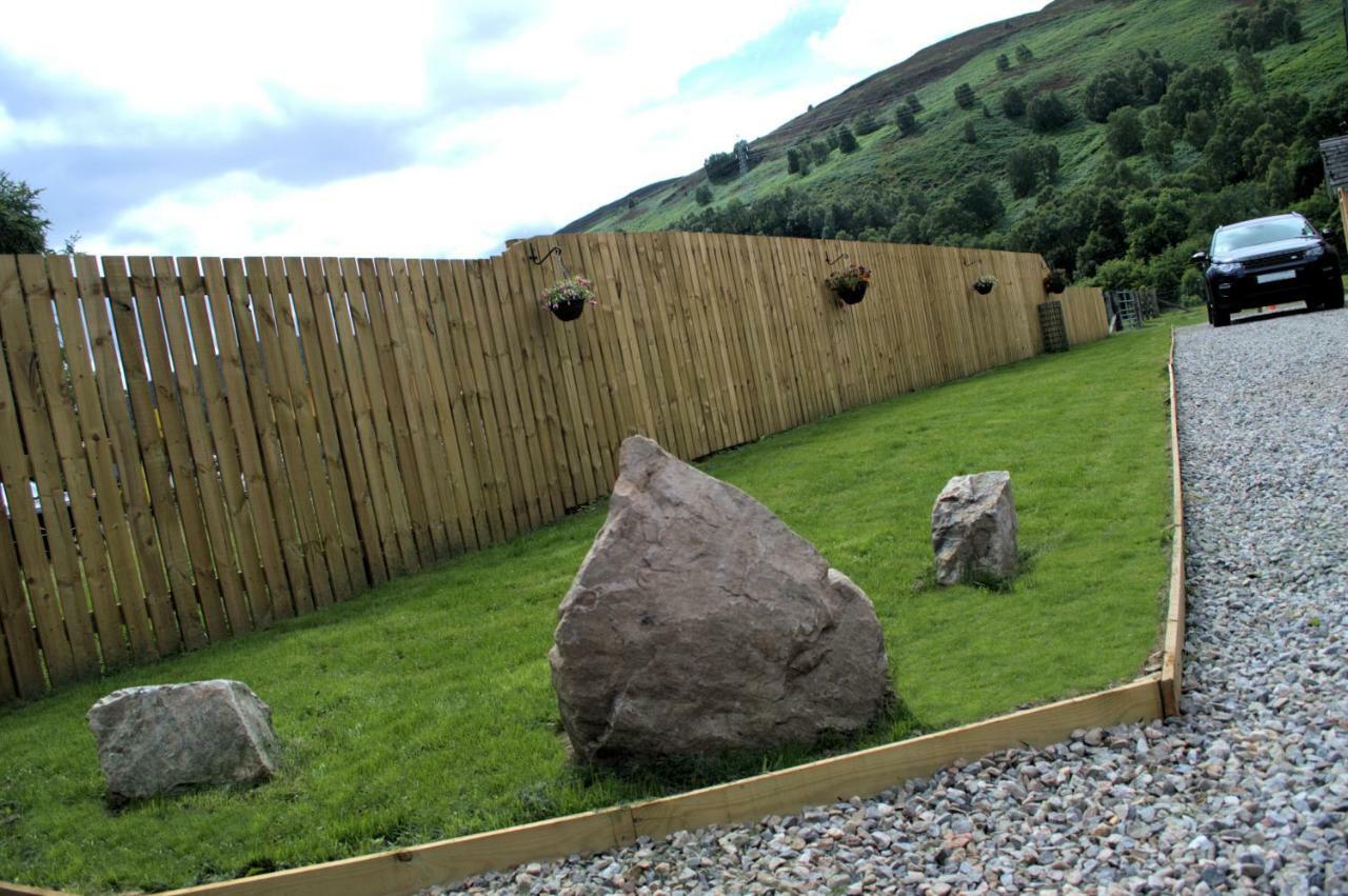 Rosemount Bothy - Highland Cottage ガーブ エクステリア 写真